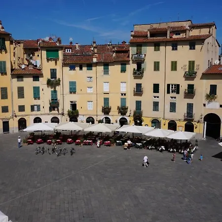 Apartment Il Chiassetto Cozy In Center Town Lucca